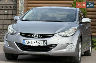 Седан Hyundai Elantra 2013 в 