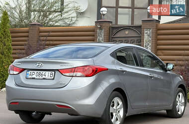 Седан Hyundai Elantra 2013 в 