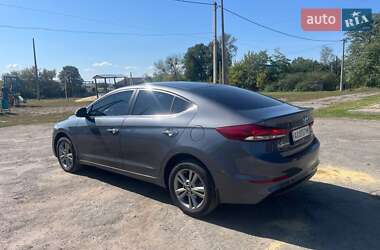 Седан Hyundai Elantra 2018 в 