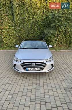 Седан Hyundai Elantra 2016 в Одессе Седан Hyundai Elantra 2016 в Одессе
