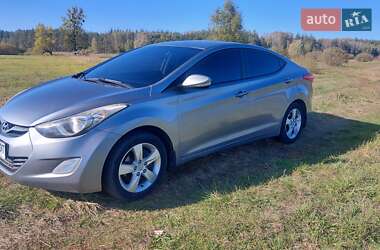 Седан Hyundai Elantra 2012 в Мерефа