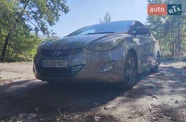 Седан Hyundai Elantra 2012 в 