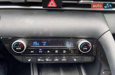 Седан Hyundai Elantra 2021 в 