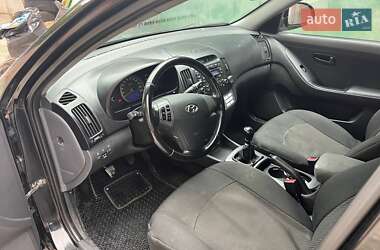 Седан Hyundai Elantra 2008 в 