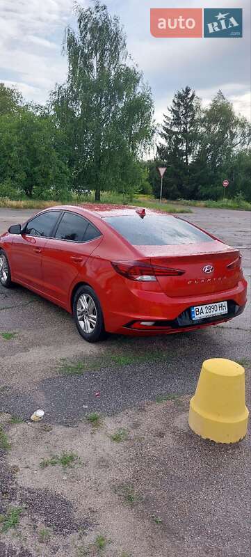 Седан Hyundai Elantra 2019 в Кропивницком