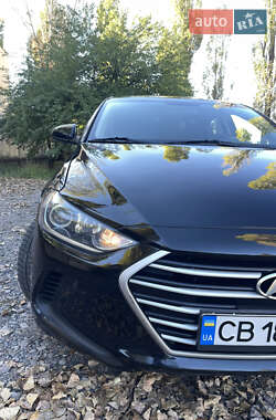 Седан Hyundai Elantra 2017 в 