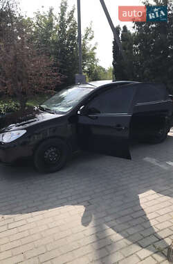 Седан Hyundai Elantra 2010 в 