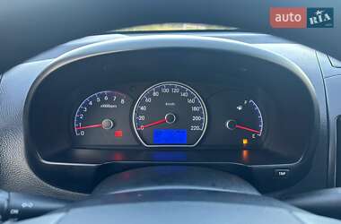 Седан Hyundai Elantra 2008 в 