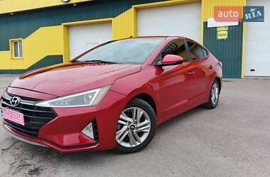 Седан Hyundai Elantra 2019 в Ставище