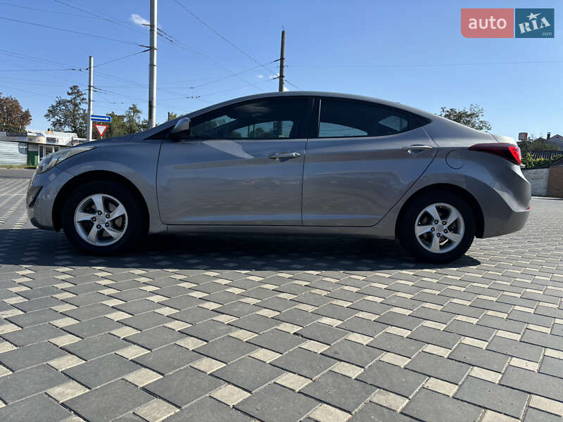 Седан Hyundai Elantra 2014 в Полтаве