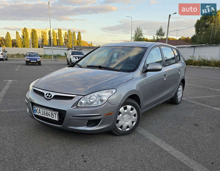 Универсал Hyundai Elantra 2011 в Харькове