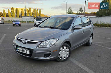 Универсал Hyundai Elantra 2011 в 