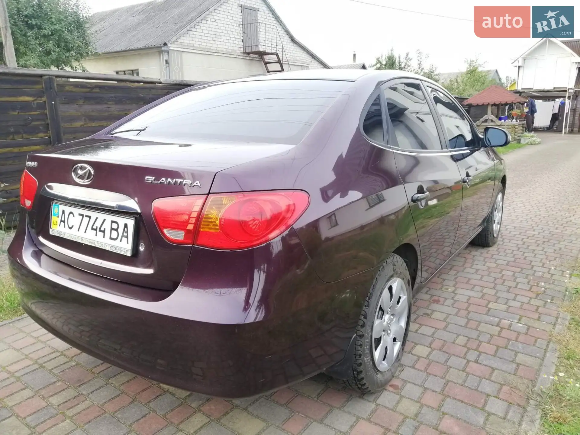 2010 Hyundai Elantra - мініатюра 8