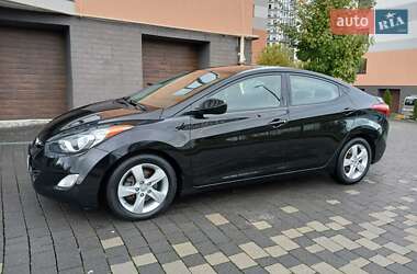 Седан Hyundai Elantra 2012 в 