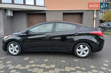 Седан Hyundai Elantra 2012 в 