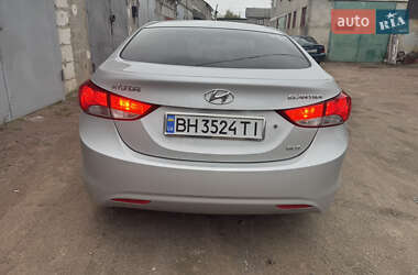 Седан Hyundai Elantra 2011 в Коростені