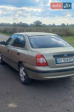 Седан Hyundai Elantra 2003 в 