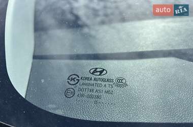 Седан Hyundai Elantra 2013 в 