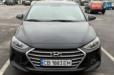 Седан Hyundai Elantra 2017 в 