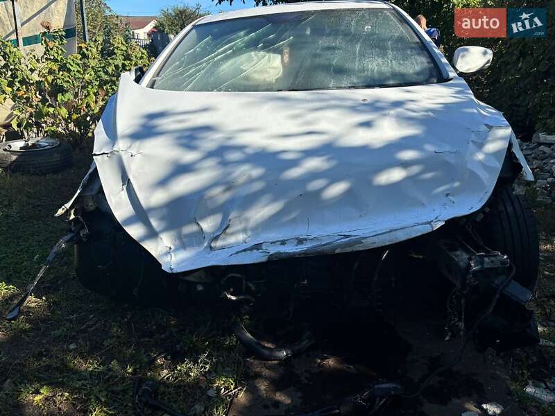Седан Hyundai Elantra 2013 в Белой Церкви