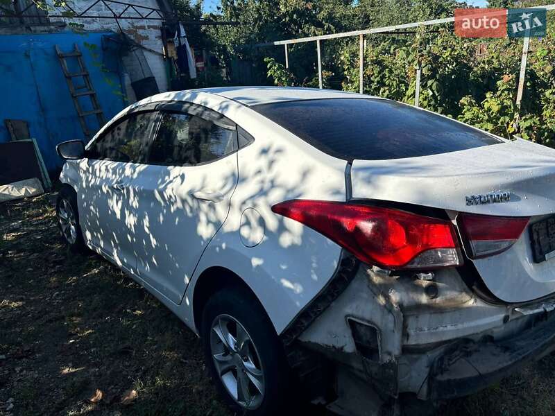 Седан Hyundai Elantra 2013 в Белой Церкви