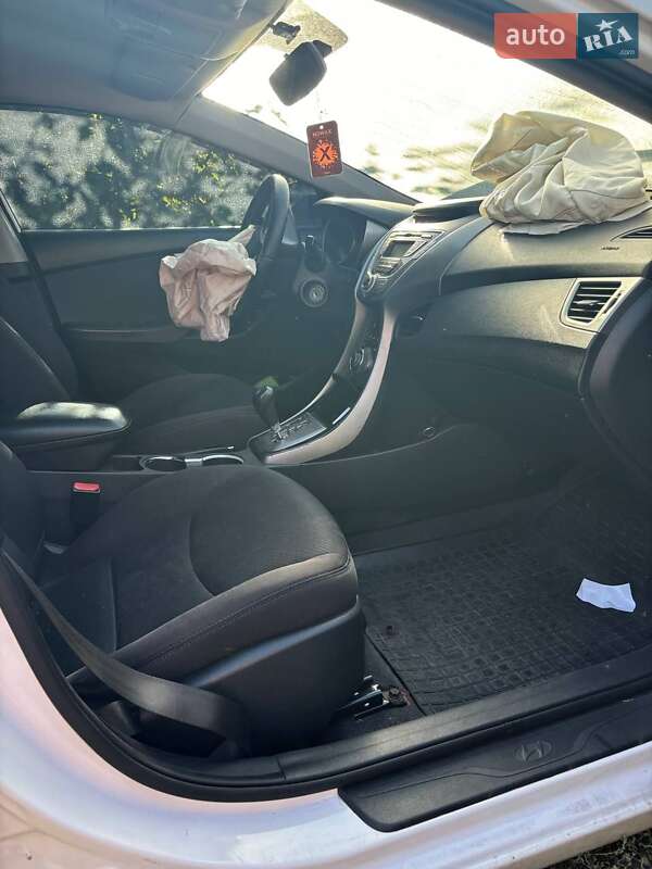 Седан Hyundai Elantra 2013 в Белой Церкви