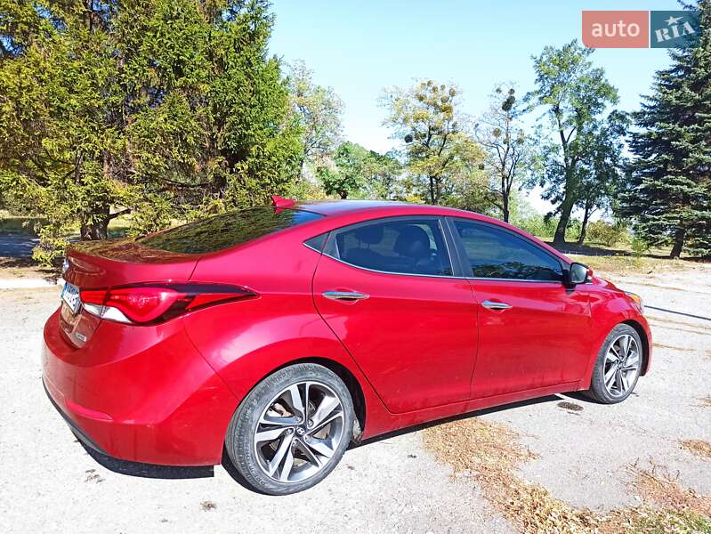Седан Hyundai Elantra 2014 в Харькове