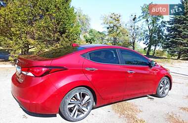 Седан Hyundai Elantra 2014 в 