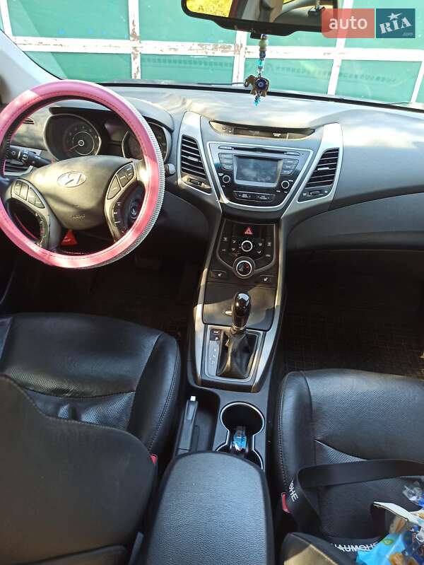 Седан Hyundai Elantra 2014 в Харькове
