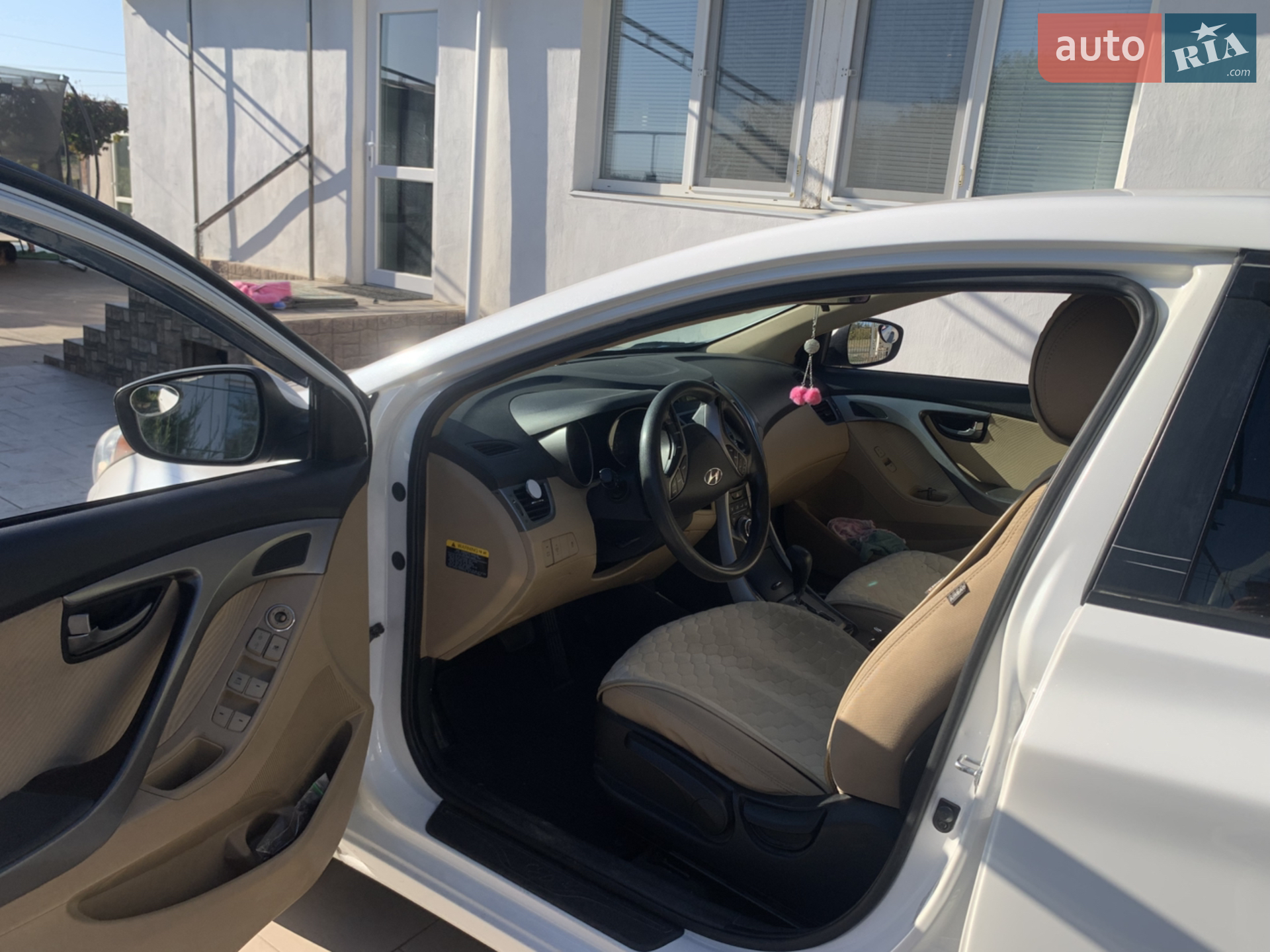 2013 Hyundai Elantra - мініатюра 3