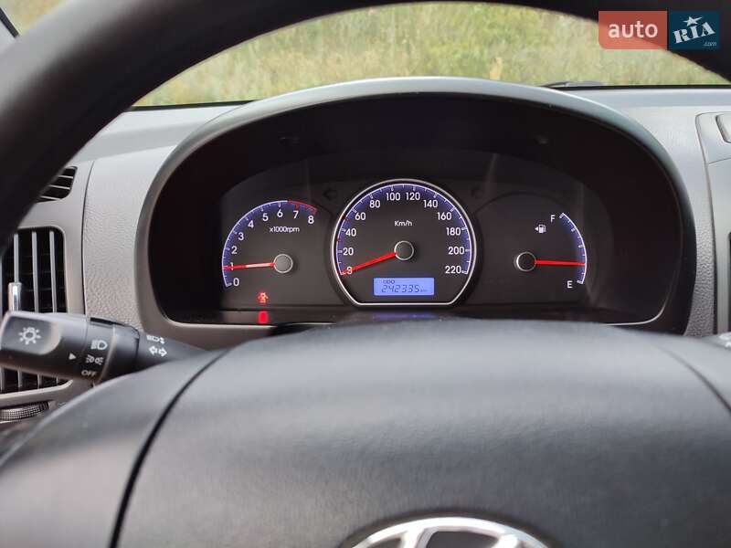 Седан Hyundai Elantra 2011 в Харькове