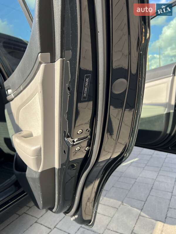 Седан Hyundai Elantra 2016 в Тернополе