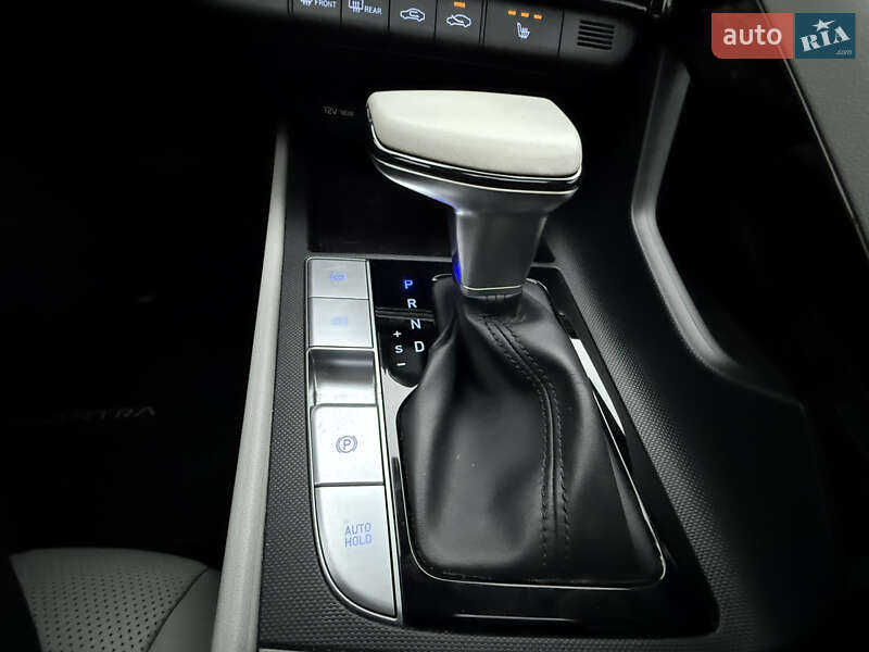Седан Hyundai Elantra 2020 в Киеве фото 25 Седан Hyundai Elantra 2020 в Киеве