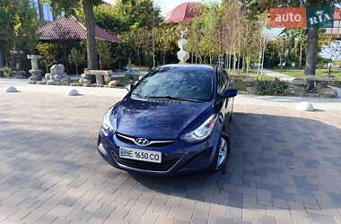Седан Hyundai Elantra 2013 в 