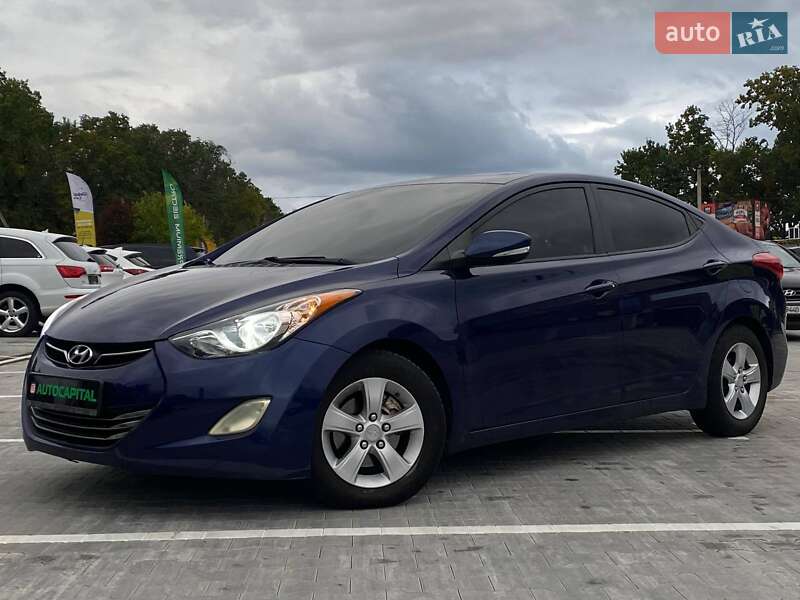 Седан Hyundai Elantra 2011 в Киеве