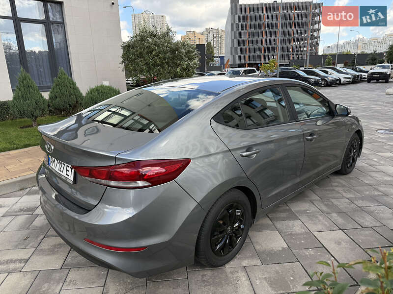 Седан Hyundai Elantra 2018 в Києві фото 6 Седан Hyundai Elantra 2018 в Києві