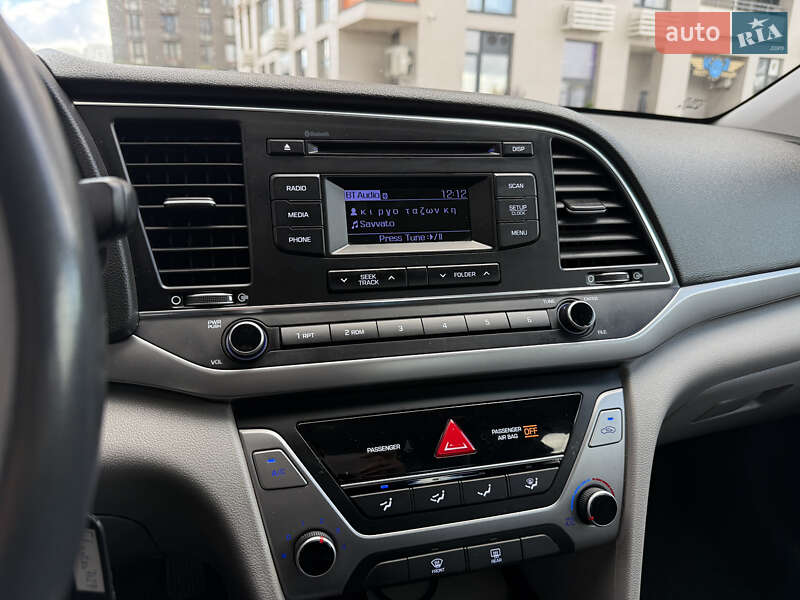 Седан Hyundai Elantra 2018 в Києві фото 11 Седан Hyundai Elantra 2018 в Києві