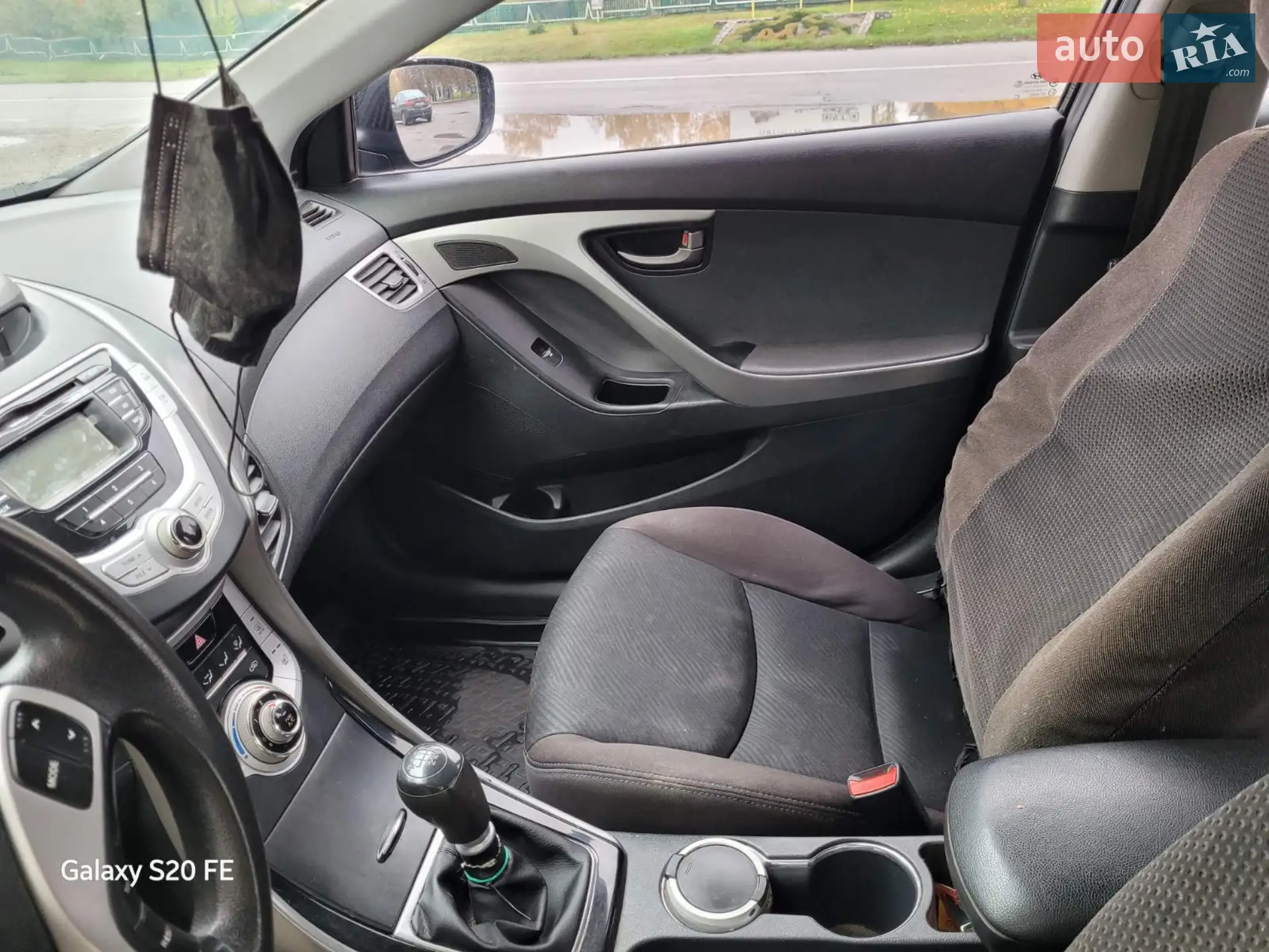 2011 Hyundai Elantra - фото 1