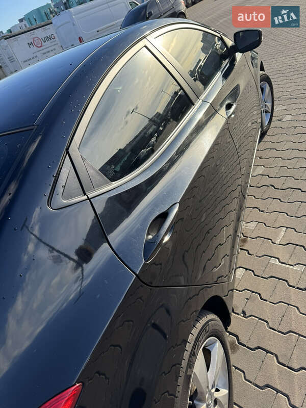 Седан Hyundai Elantra 2013 в Києві