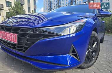 Седан Hyundai Elantra 2023 в Киеве