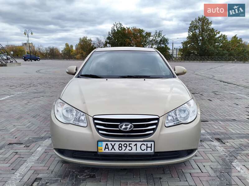Седан Hyundai Elantra 2010 в Харькове фото 9 Седан Hyundai Elantra 2010 в Харькове