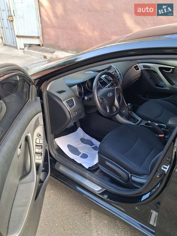 Седан Hyundai Elantra 2014 в Одессе