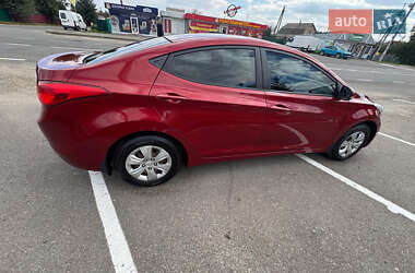 Седан Hyundai Elantra 2011 в 