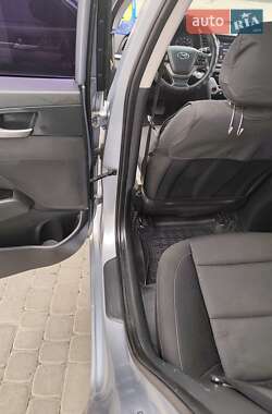 Седан Hyundai Elantra 2016 в 