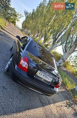Седан Hyundai Elantra 2010 в 