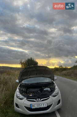 Седан Hyundai Elantra 2012 в 