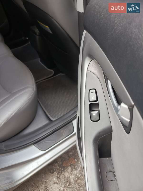 Седан Hyundai Elantra 2014 в Харькове