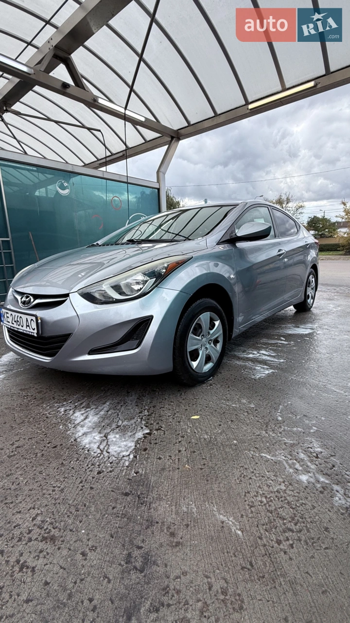 2015 Hyundai Elantra - мініатюра 15