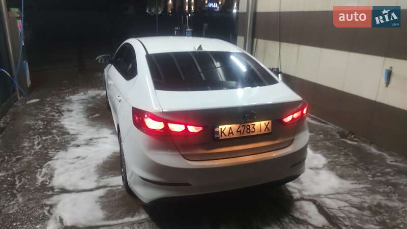 Седан Hyundai Elantra 2017 в Києві фото 11 Седан Hyundai Elantra 2017 в Києві