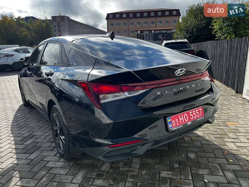 Седан Hyundai Elantra 2022 в Луцке фото 2 Седан Hyundai Elantra 2022 в Луцке